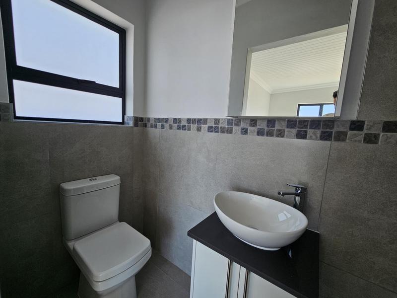 3 Bedroom Property for Sale in Da Gama Bay Western Cape